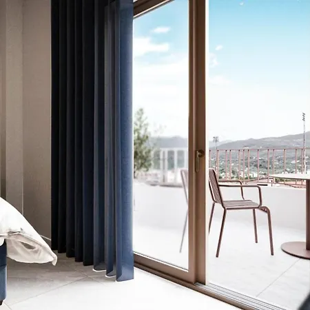 Achinos - Mediterranean Lägenhetshotell Kalamata