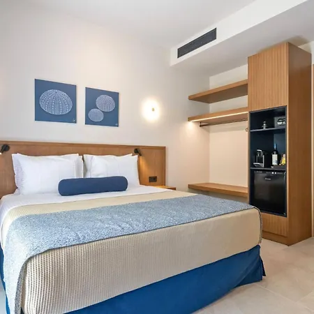 Lägenhetshotell Achinos - Mediterranean 3*