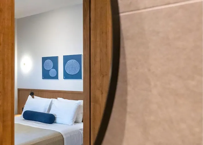 아파트호텔 Achinos - Mediterranean