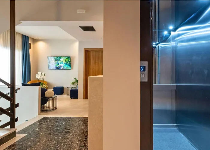 Achinos - Mediterranean Apartmanhotel 3*